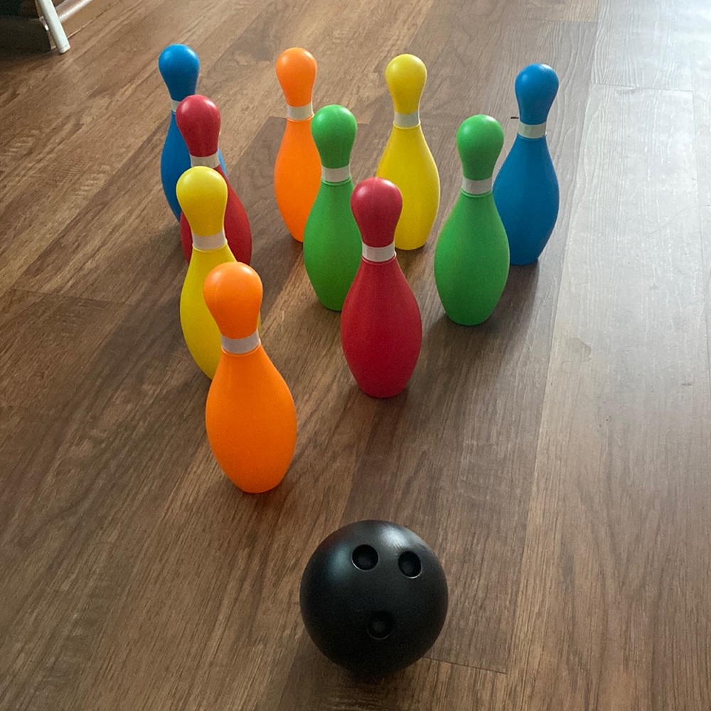 Kids bowling set